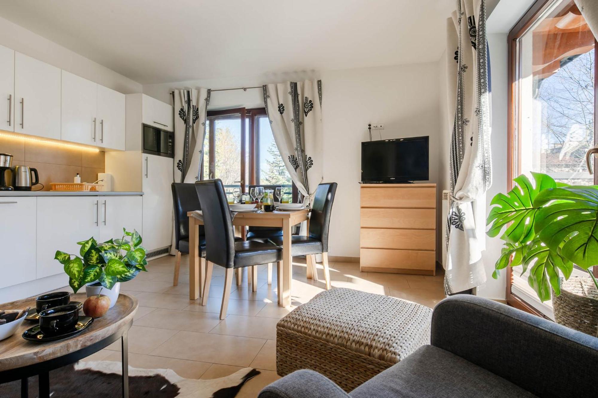 Topaz Mozaika Centrum Dwie Sypialnie *